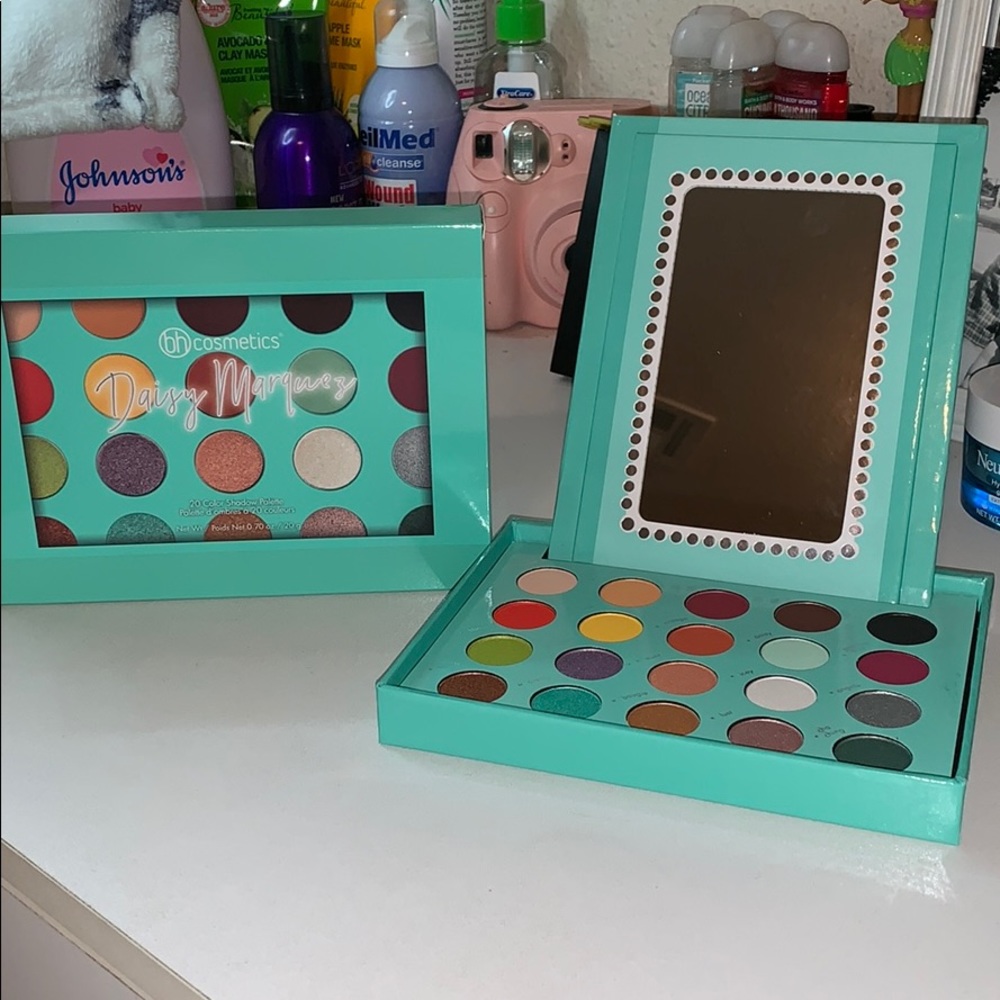 Daisy Marquez palette